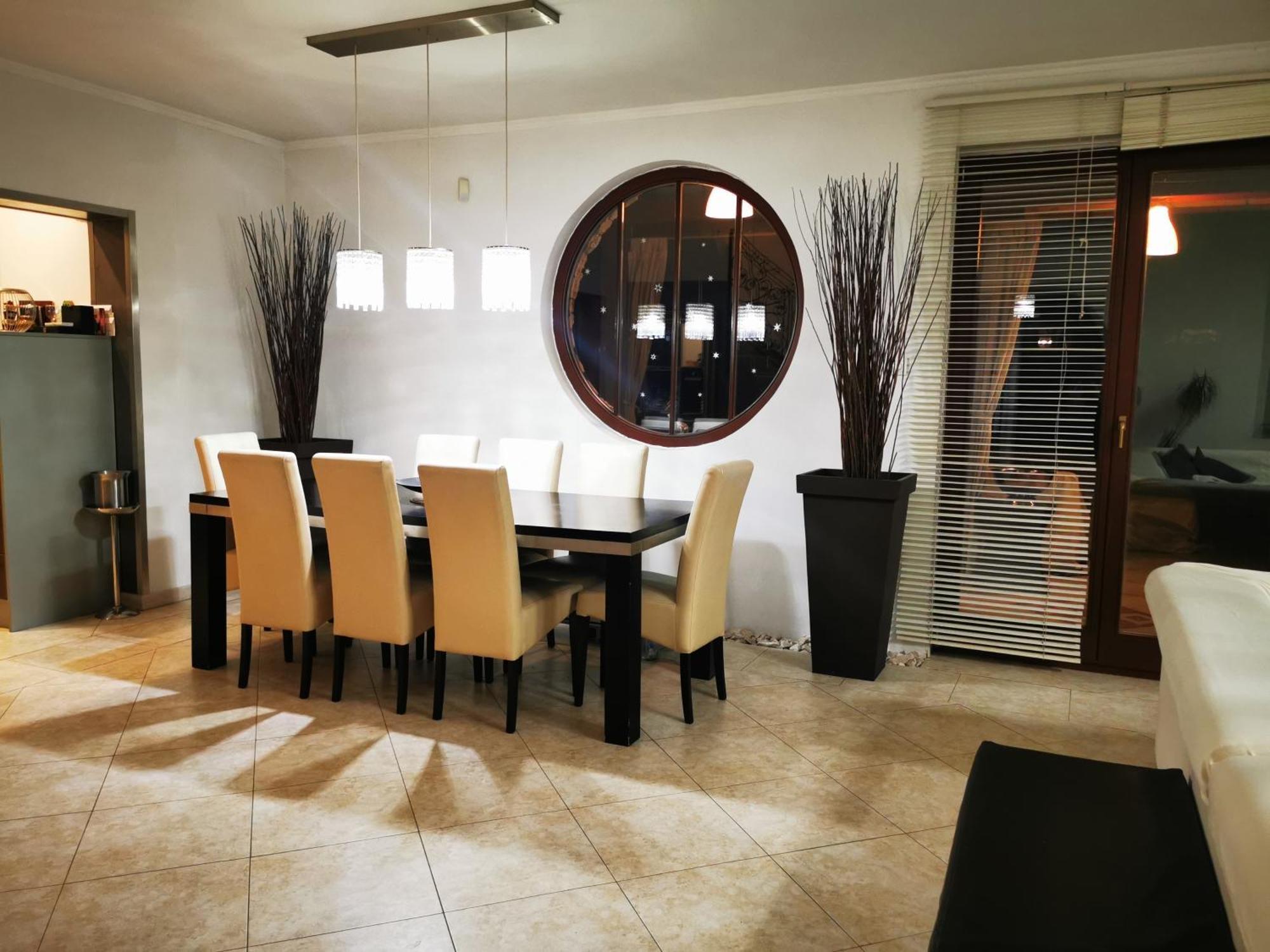 דירות Mogyoród Luxury Basement In The Surrounding Of Budapest מראה חיצוני תמונה
